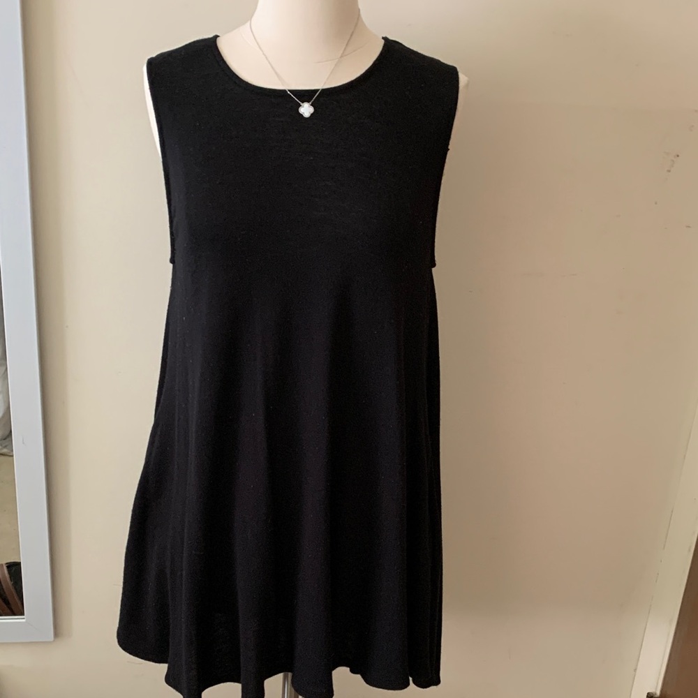 Classic Black Sleeveless Swing Dress